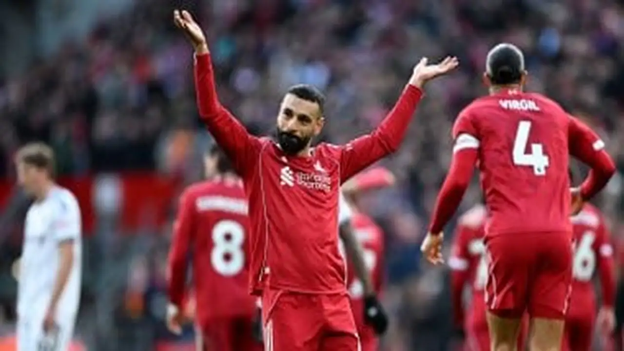 محمد صلاح ينضم لقائمة تاريخية بالدوري الإنجليزي عقب هدفه في فولهام